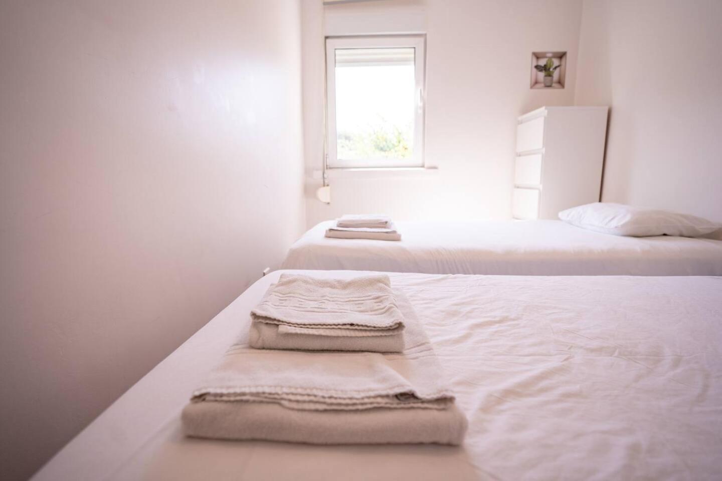 Cozy And Quiet 3-bedroom Flat Appartement *