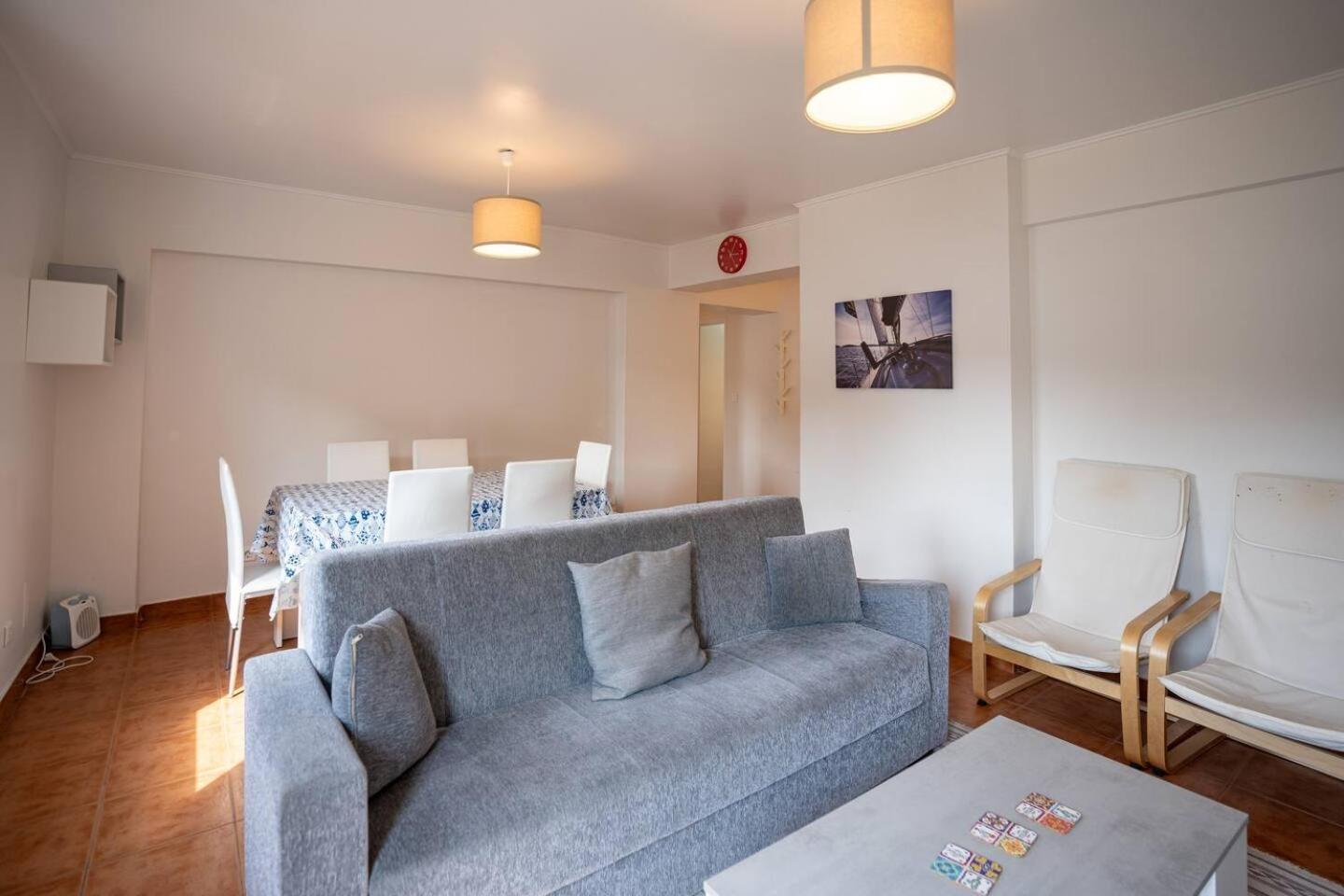Appartement Cozy And Quiet 3-bedroom Flat